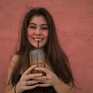 Meet your Posher, Georgia